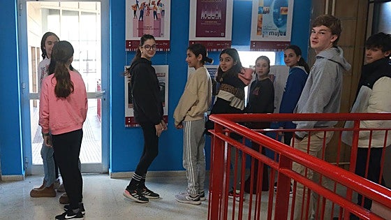 Un vistazo a la historia del 8M en Gijón a través de sus carteles