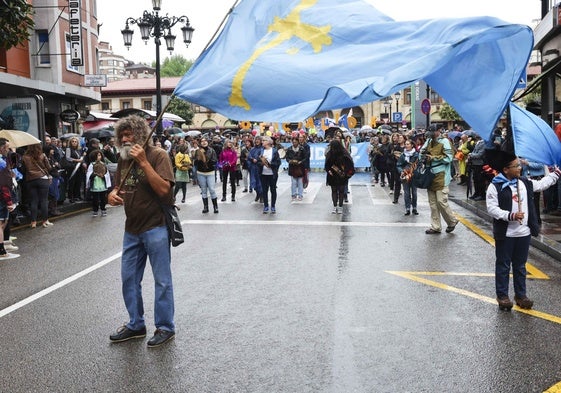 Manifestación del Día de les Lletres Asturianes, en Oviedo, en 2023.