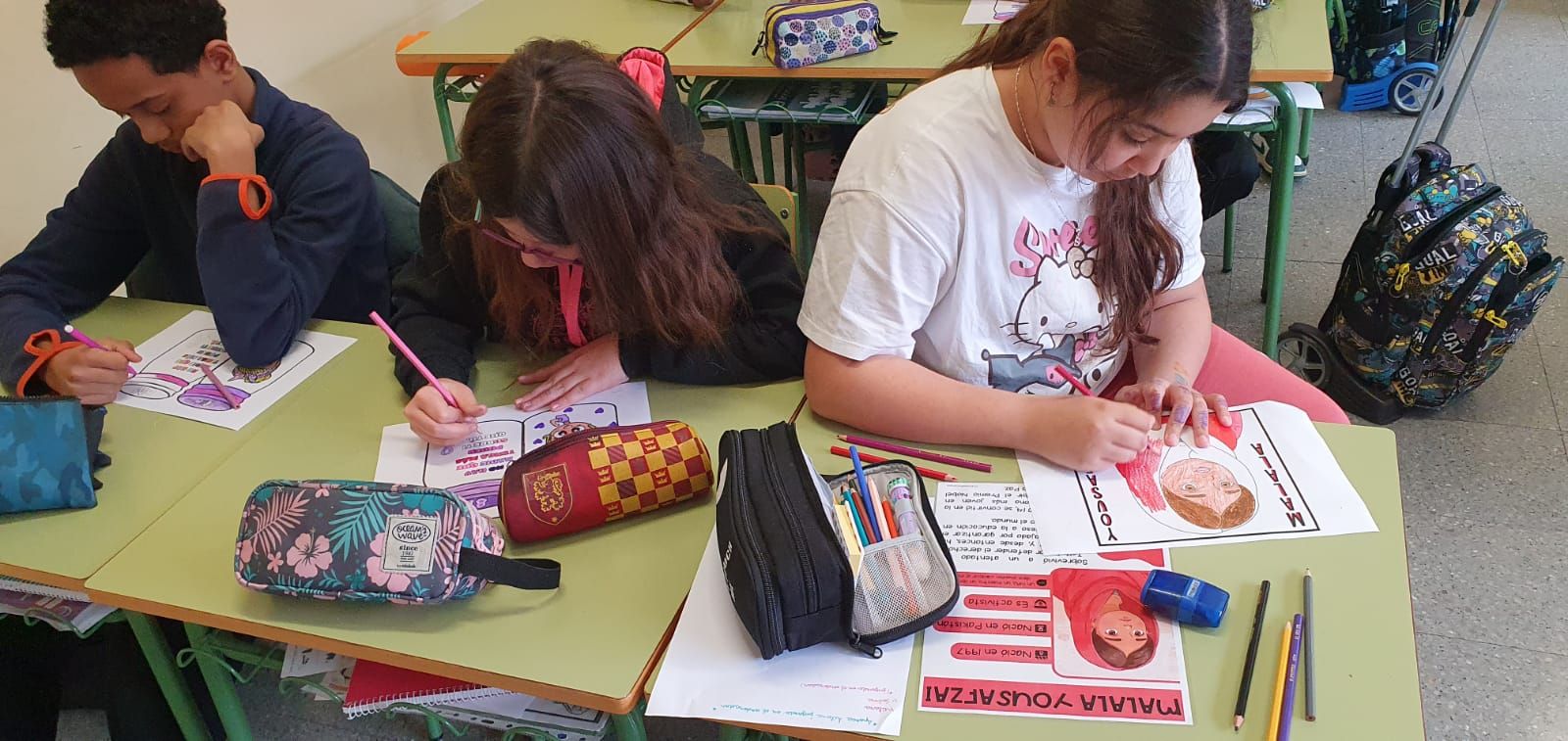 Los colegios de Gijón se vuelcan con el 8M