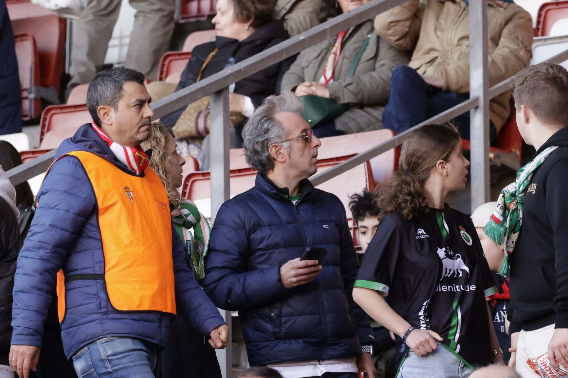 Fotos: ¿Estuviste en el Sporting-Racing en El Molinón? ¡Búscate!