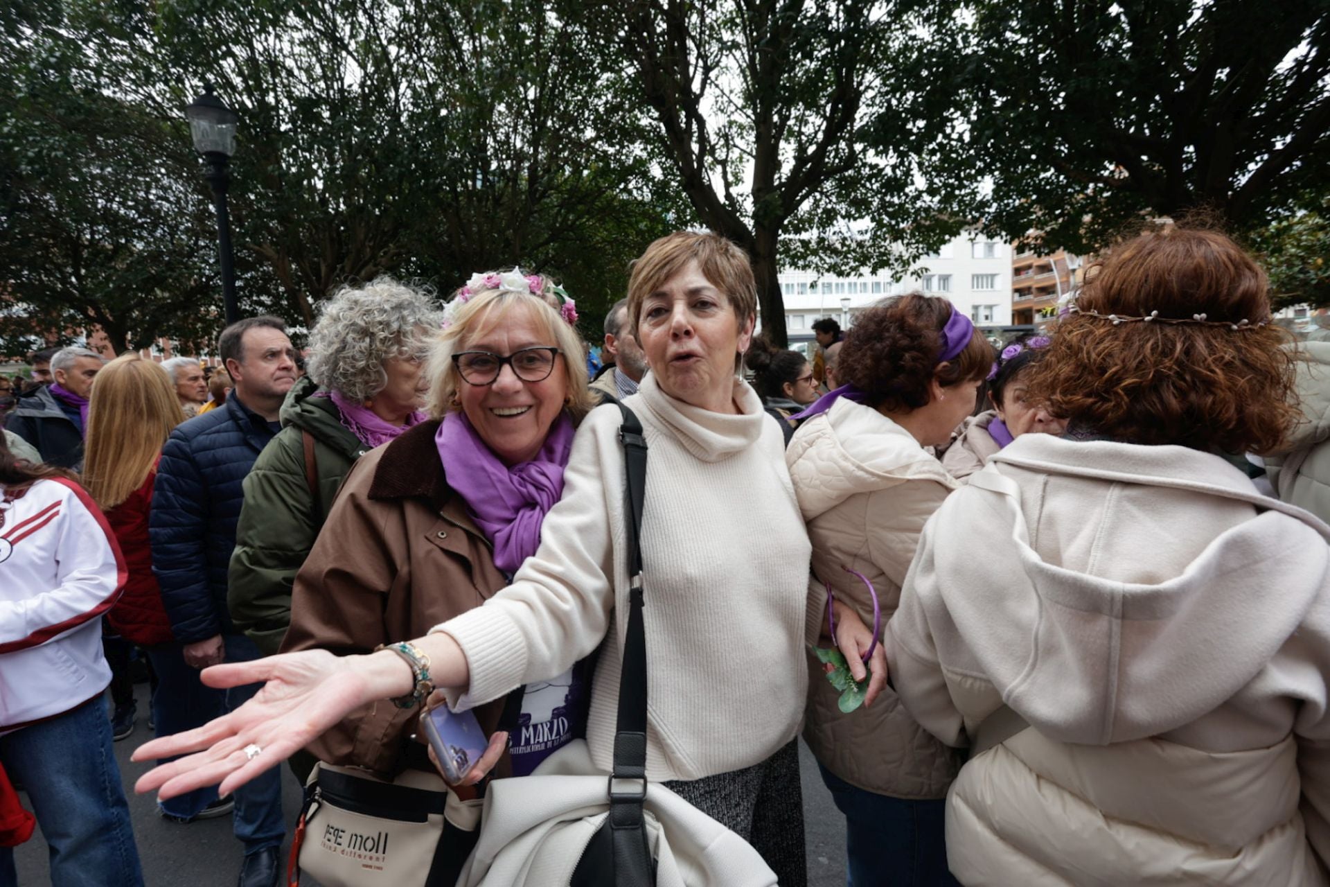 Asturias «respira lucha»: las fotos de la manifestación del 8M en Gijón