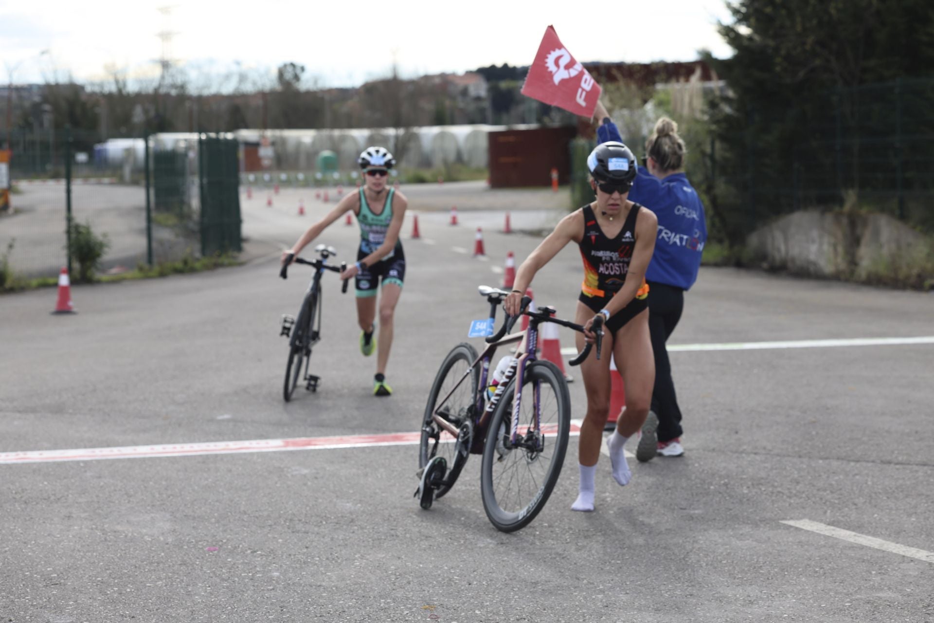 Avilés vibra con el Duatlón: las mejores fotos