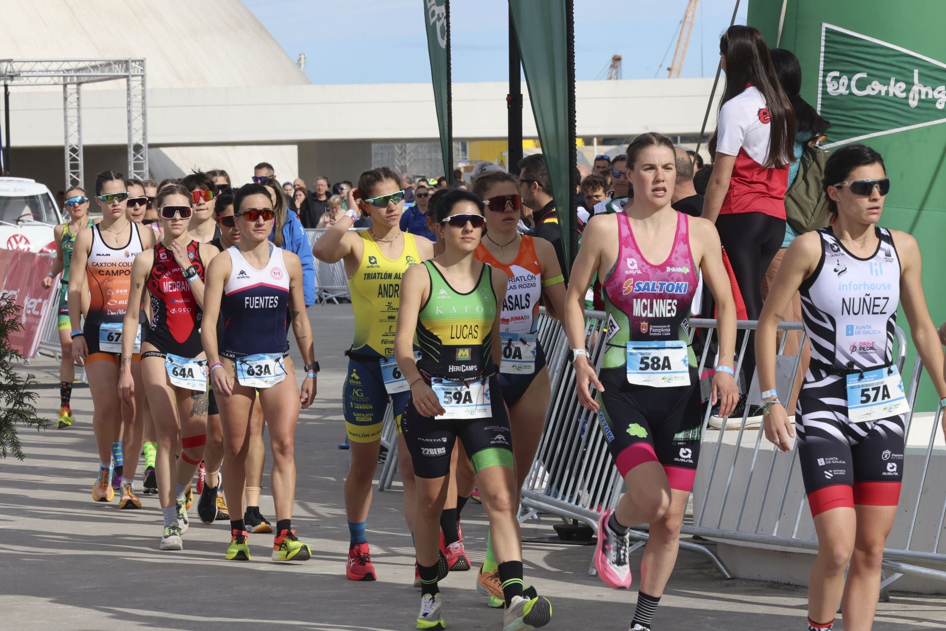 Avilés se llena de duatletas: las fotos de la competición
