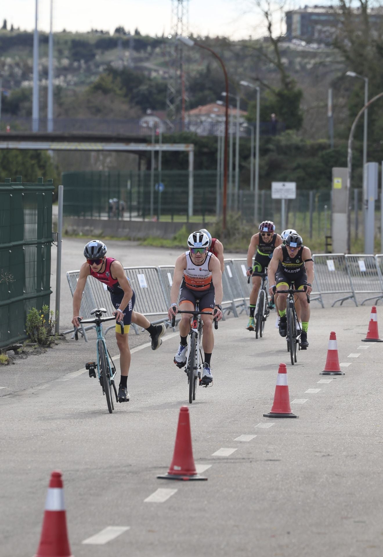 Avilés se llena de duatletas: las fotos de la competición