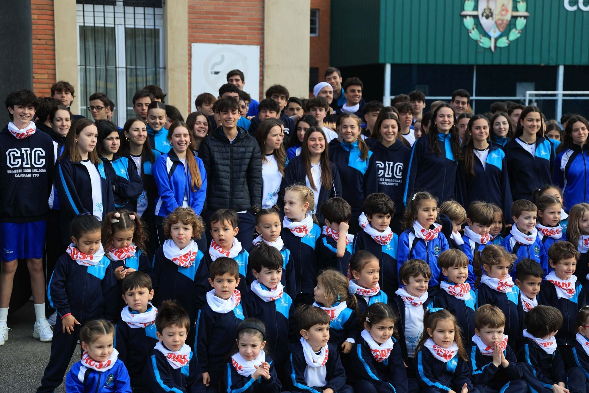 El colegio de La Inmaculada corre por Ecuador