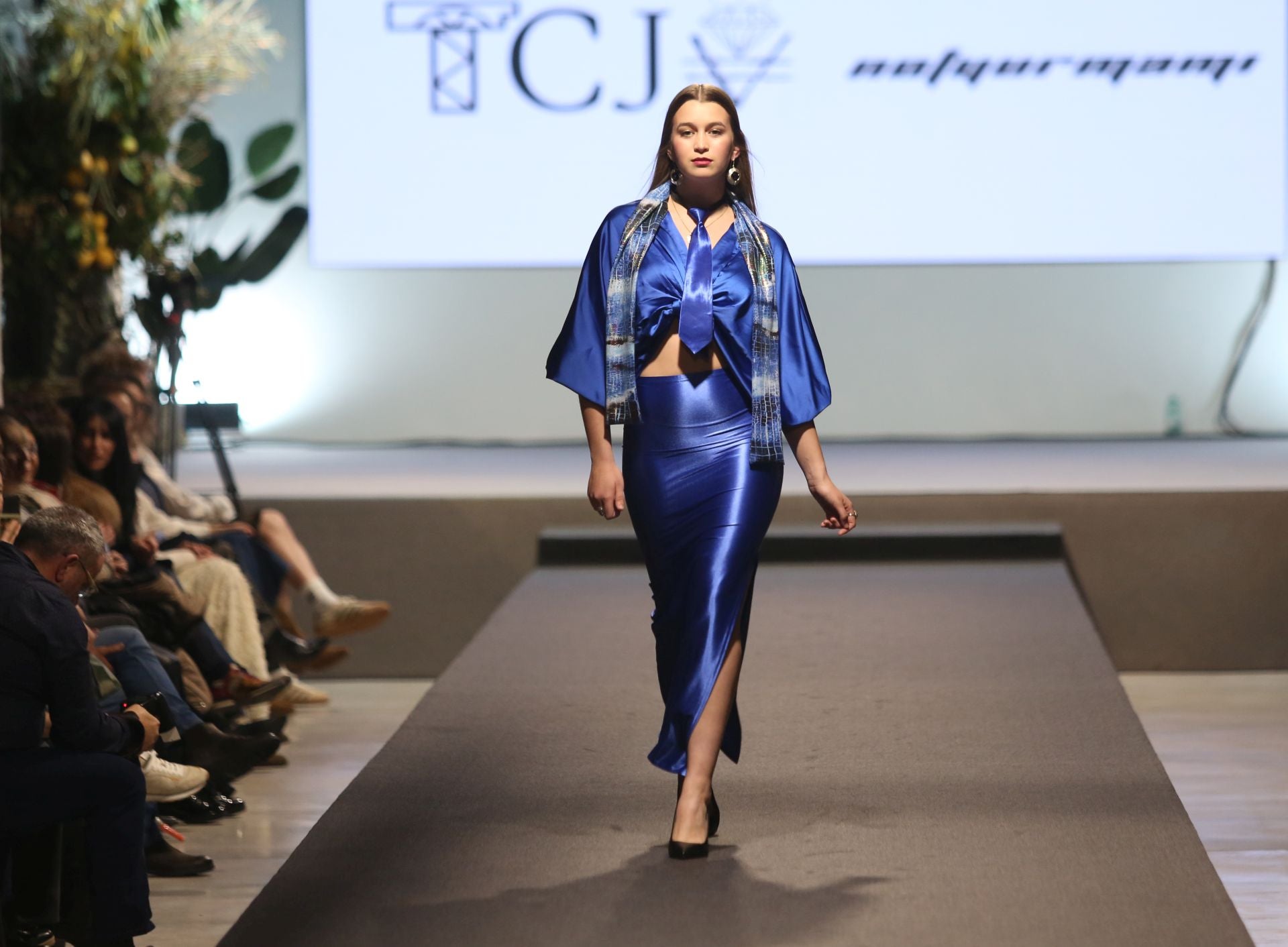 II edición del desfile Laurita Laureada