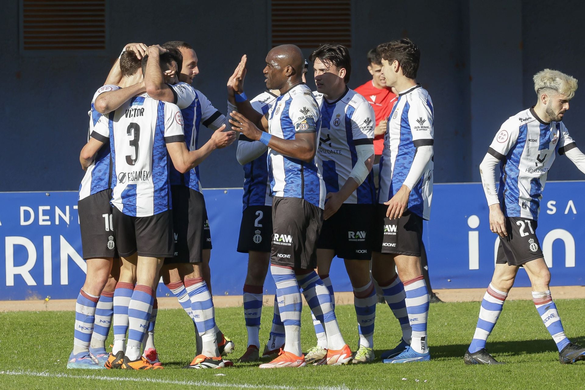 Las mejores imágenes del Real Avilés 1-0 Pontevedra