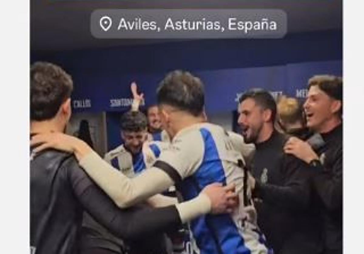 El baile del triunfo del Real Avilés que comparte Bizarrap en Instagram