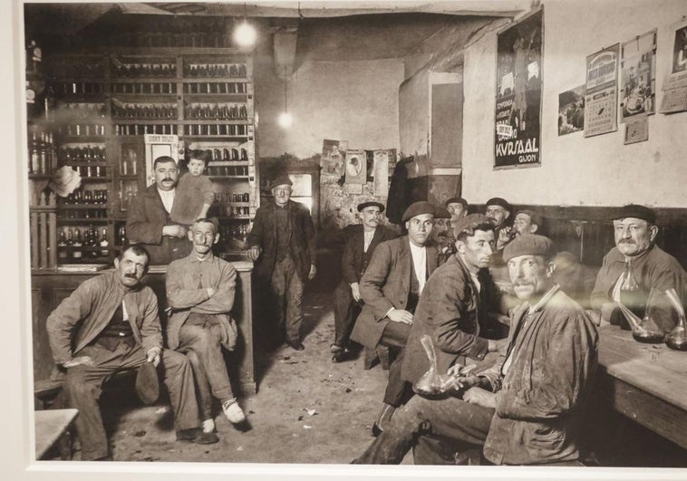 La historia de Gijón en fotos en el Revillagigedo