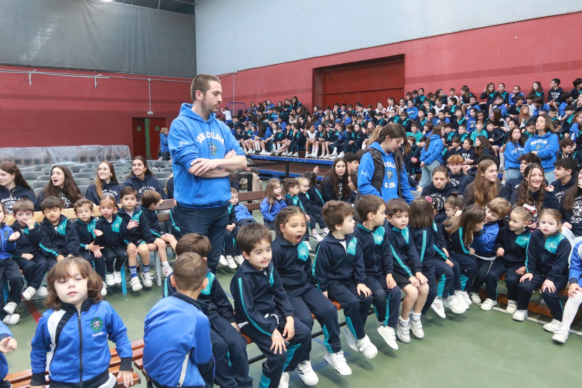 Fiestas colegiales en la Inmaculada de Gijón