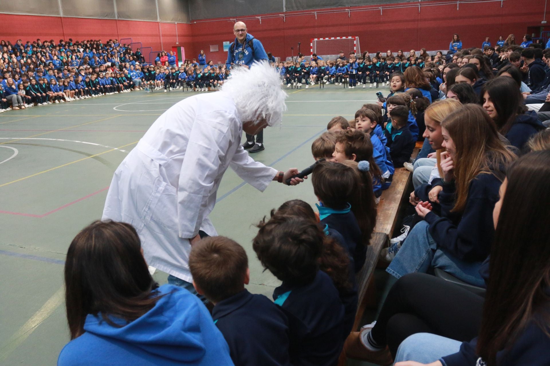 Fiestas colegiales en la Inmaculada de Gijón