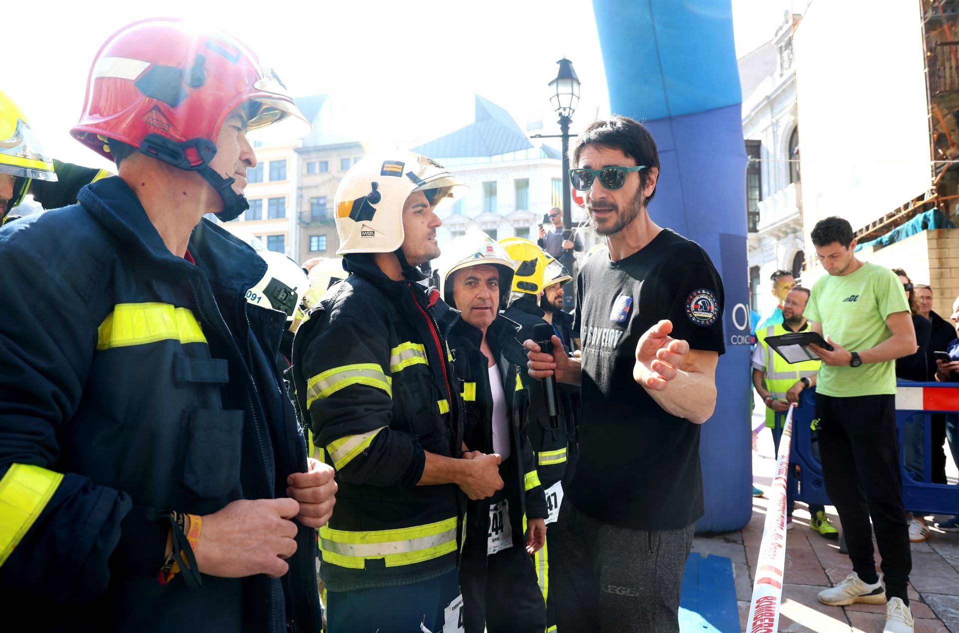 Fotos: Carrera de los bomberos de Oviedo en homenaje a Eloy Palacio