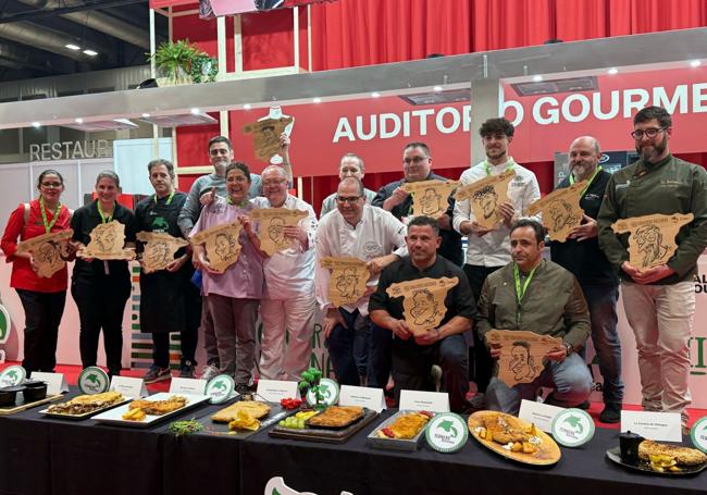 Los finalistas del VIII concurso de cachopos de Ternera Asturiana IGP.