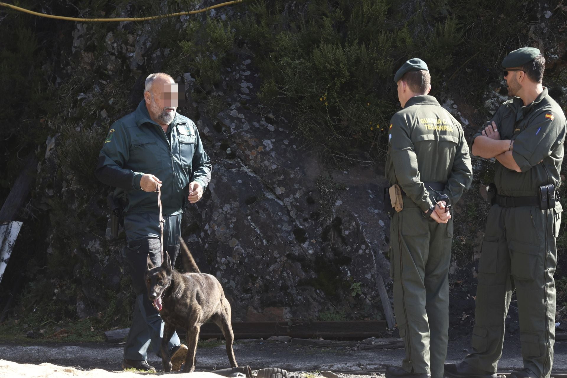 Las imágenes de la inspección de la Guardia Civil en la mina de Cerredo