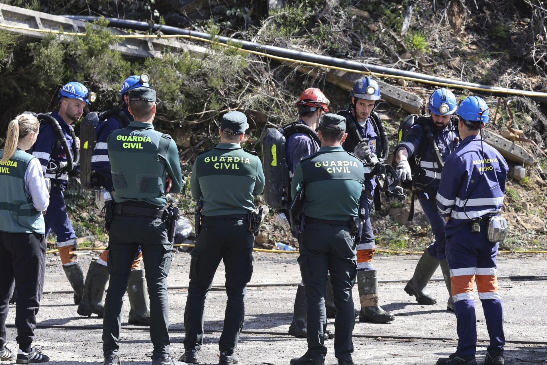 Las imágenes de la inspección de la Guardia Civil en la mina de Cerredo