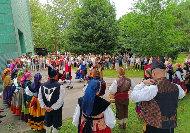 Muséu del Pueblu d'Asturies. Pasacalles de Semana Santa: del 17 al 20, a las 12.30 h.