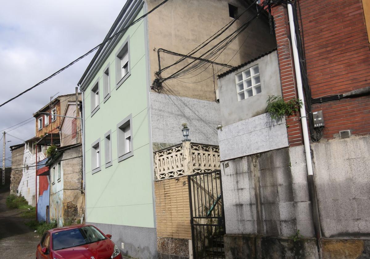 El PSOE langreano culpa a IU Asturias de la paralización del plan especial para El Puente