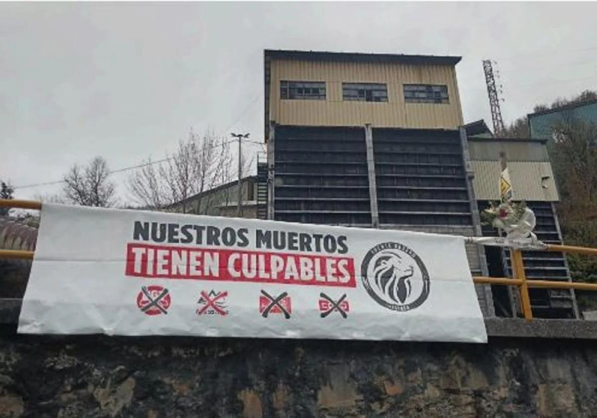 Queipo: «Si no cesa a Díaz, Barbón es responsable de lo de Cerredo»