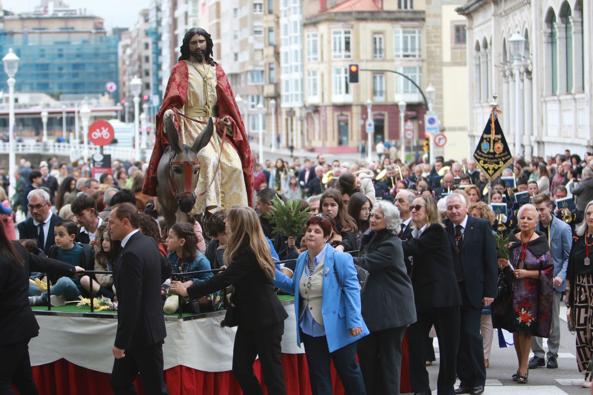 La procesión de La Borriquilla de Gijón, en imágenes
