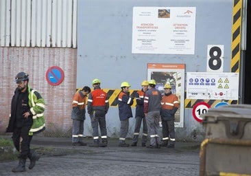 Arcelor acelera sus planes para recortar la plantilla en Asturias y urge a los sindicatos a negociar