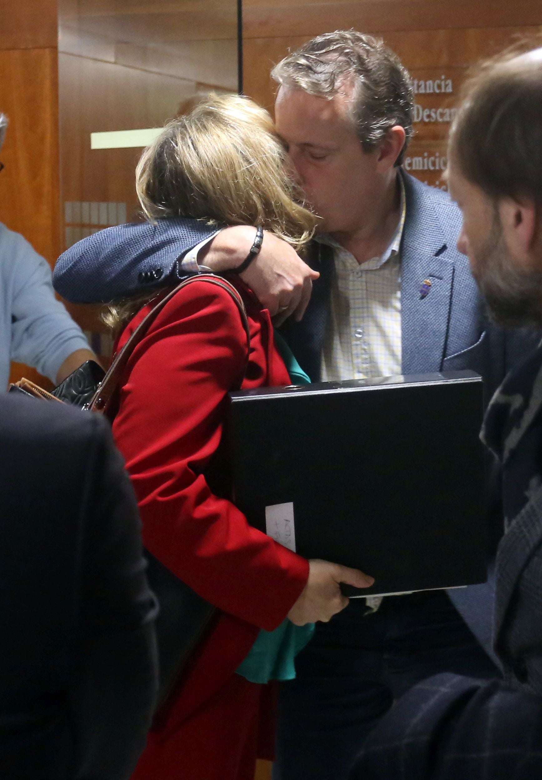 Las imágenes del Pleno que acabó con la dimisión de Belarmina Díaz