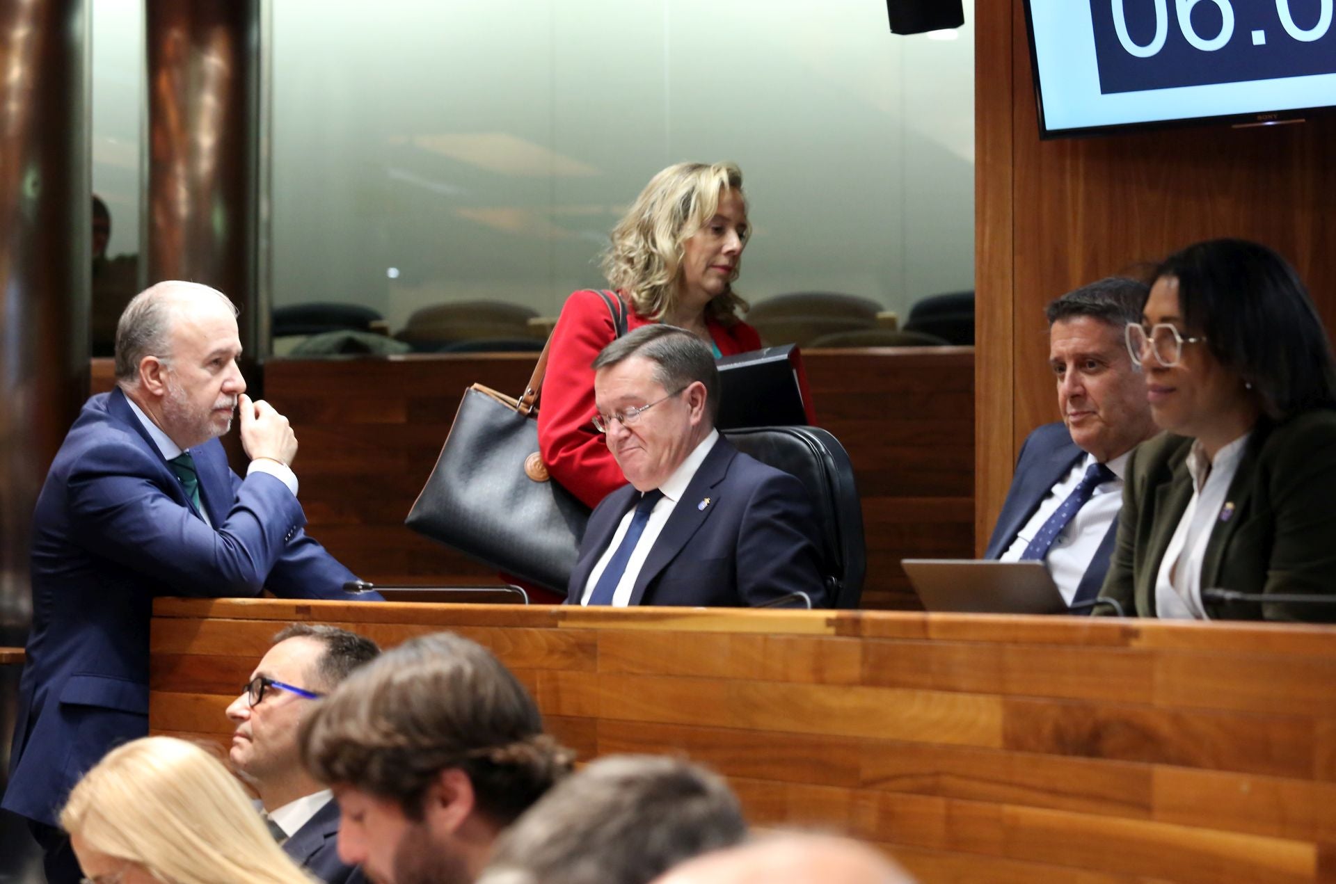 Las imágenes del Pleno que acabó con la dimisión de Belarmina Díaz