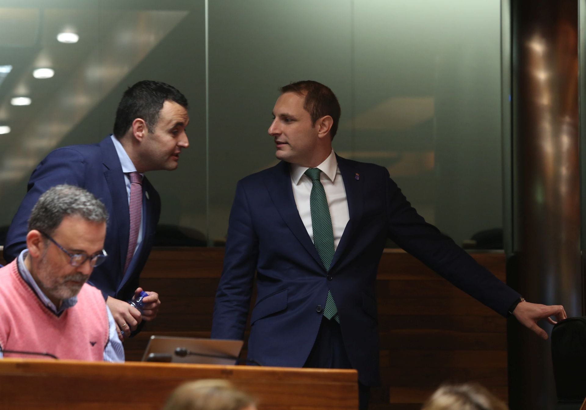 Las imágenes del Pleno que acabó con la dimisión de Belarmina Díaz