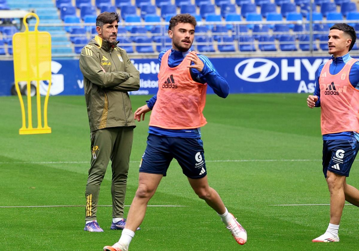 Álex Cardero se apunta al tramo decisivo con el Real Oviedo