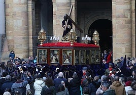 Procesión de la Hermandad y Cofradía de Nuestro Padre Jesús Nazareno de Oviedo