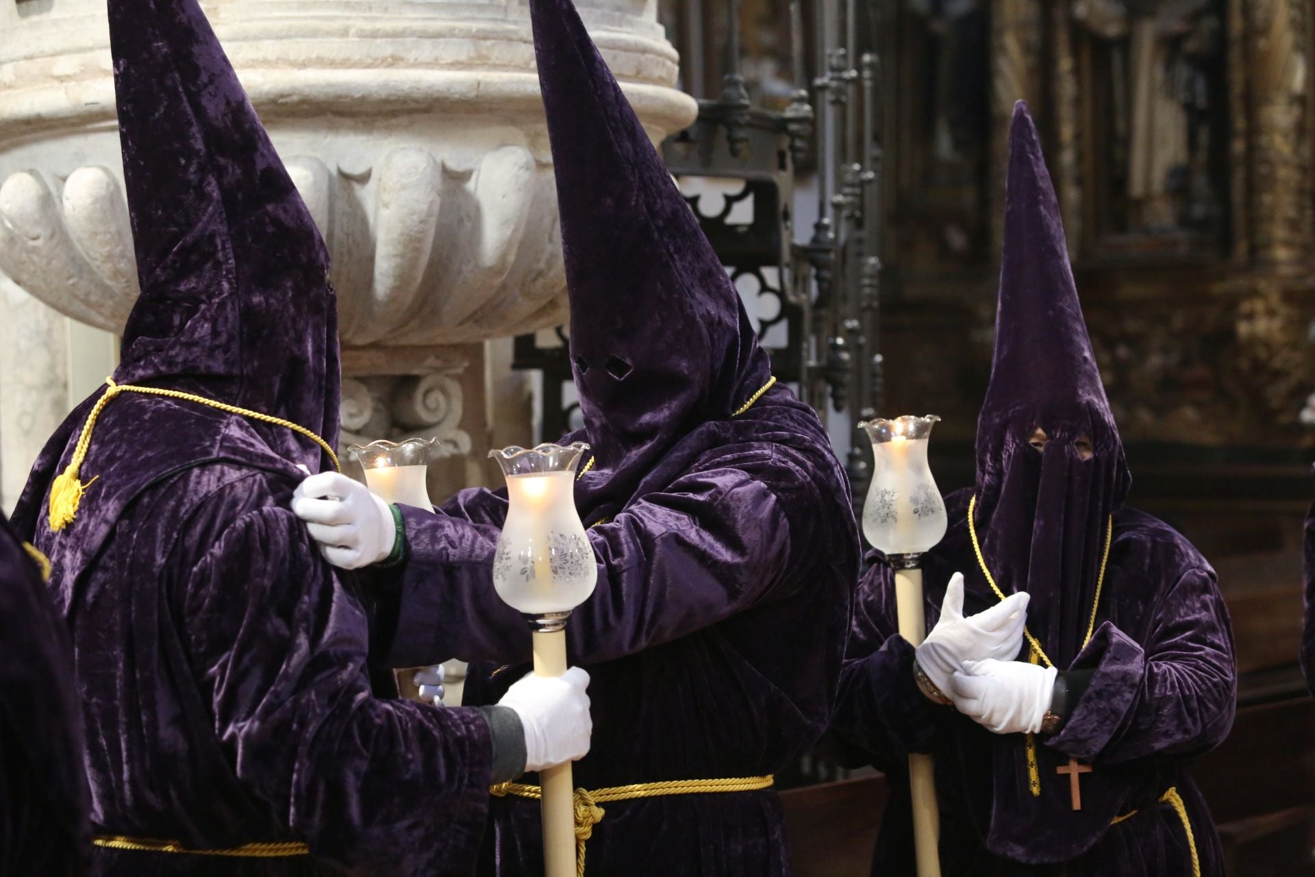 Procesión de la Hermandad y Cofradía de Nuestro Padre Jesús Nazareno de Oviedo