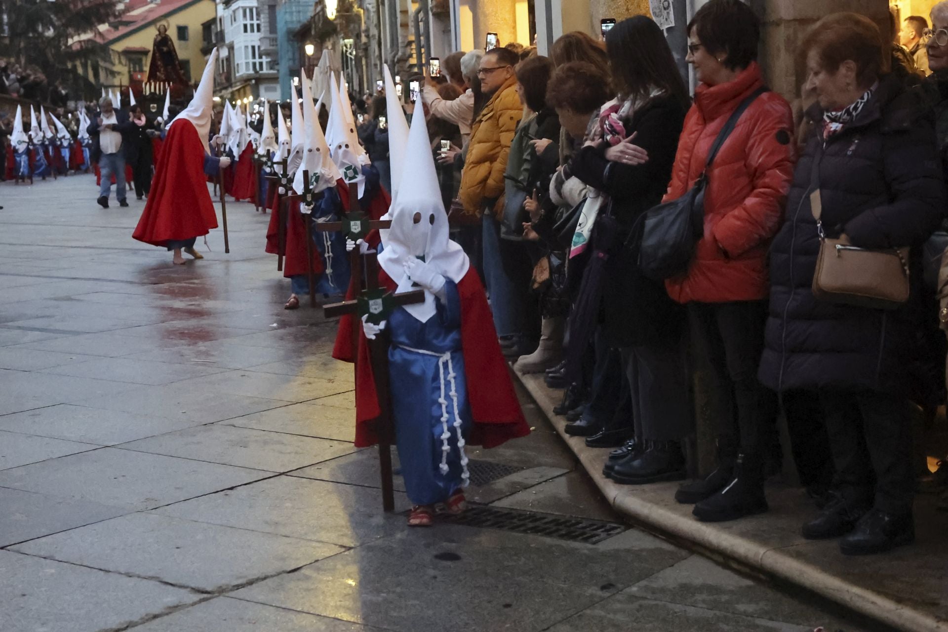 Procesión del Encuentro en Avilés