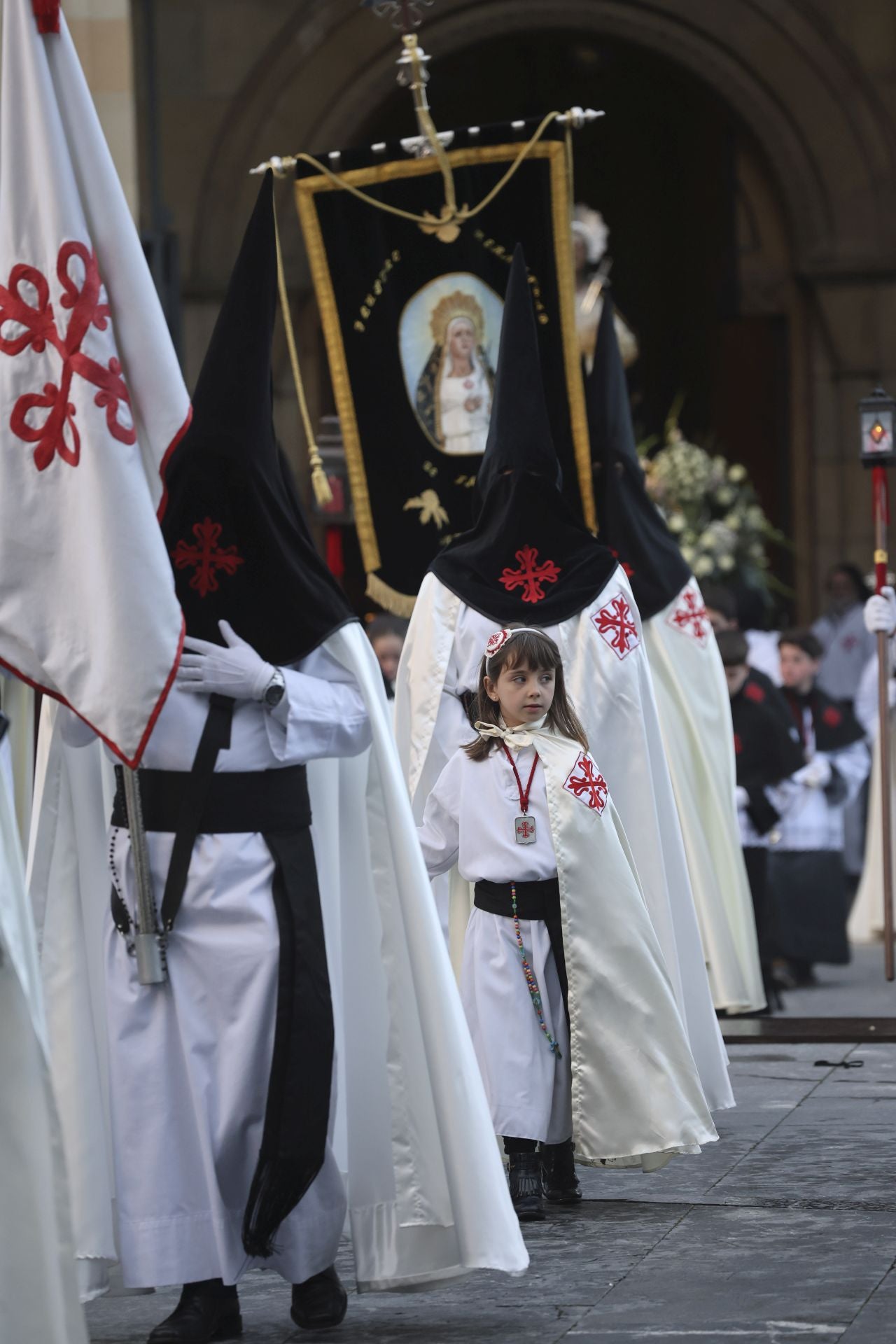 El Encuentro Camino del Calvario recorre Gijón