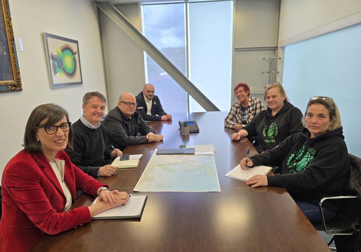 El Puerto de Gijón incluirá su apoyo económico a los clubes de la zona oeste en las cuentas de 2026