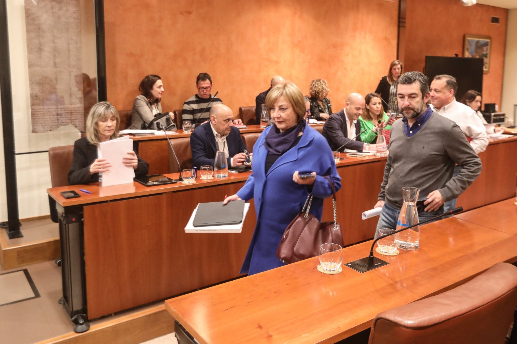 «La denuncia por acoso laboral es por su condición de alcaldesa, no por ninguna decisión individual»