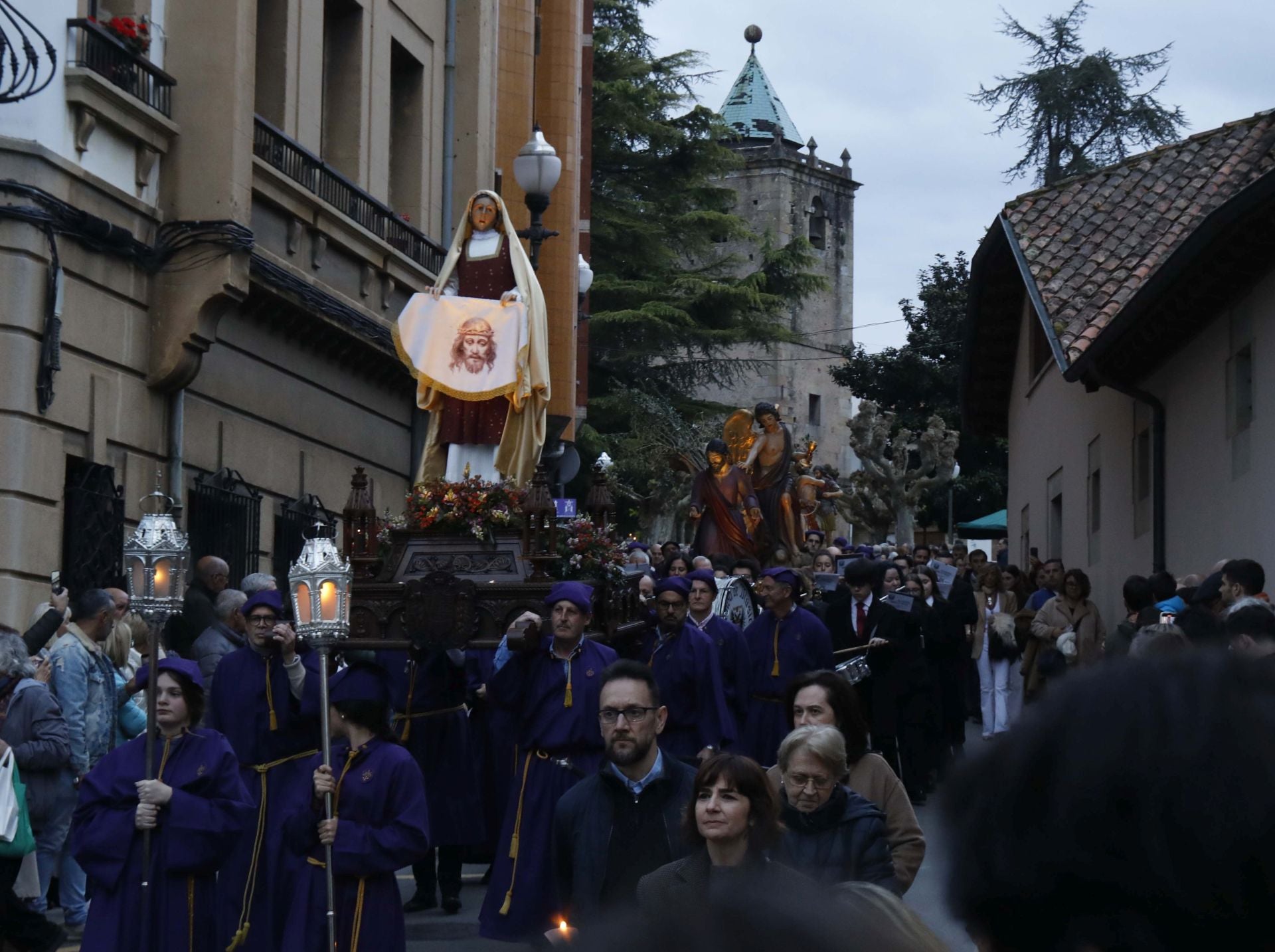 Procesión del Calvario de Villaviciosa