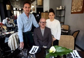 Edén Jiménez, Germán Iglesias y la cocinera Liset Rubio.
