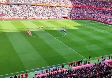 Vídeo: El Molinón se emociona recordando a Abel
