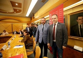 Adrián Barbón y Carlos Paniceres.