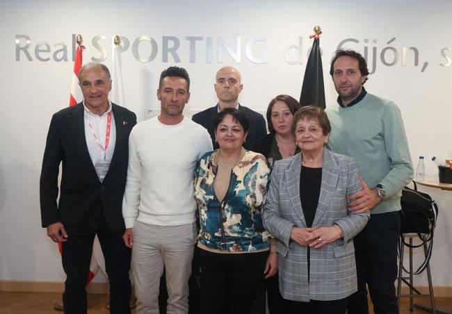 El Sporting invitó a la familia de Abel a disfrutar del partido desde el palco.