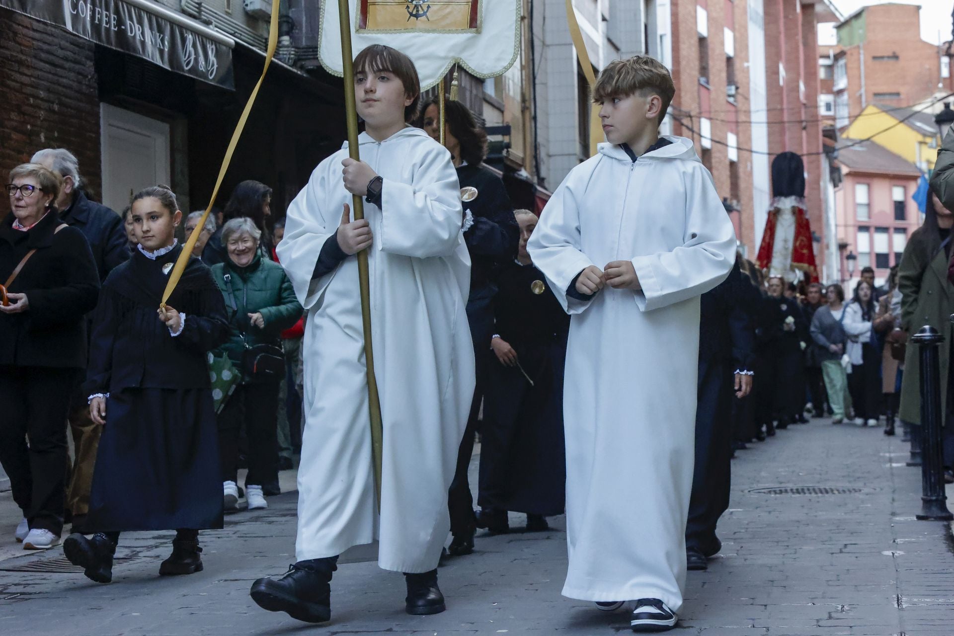 Procesión de la Virgen del Rosario en Candás