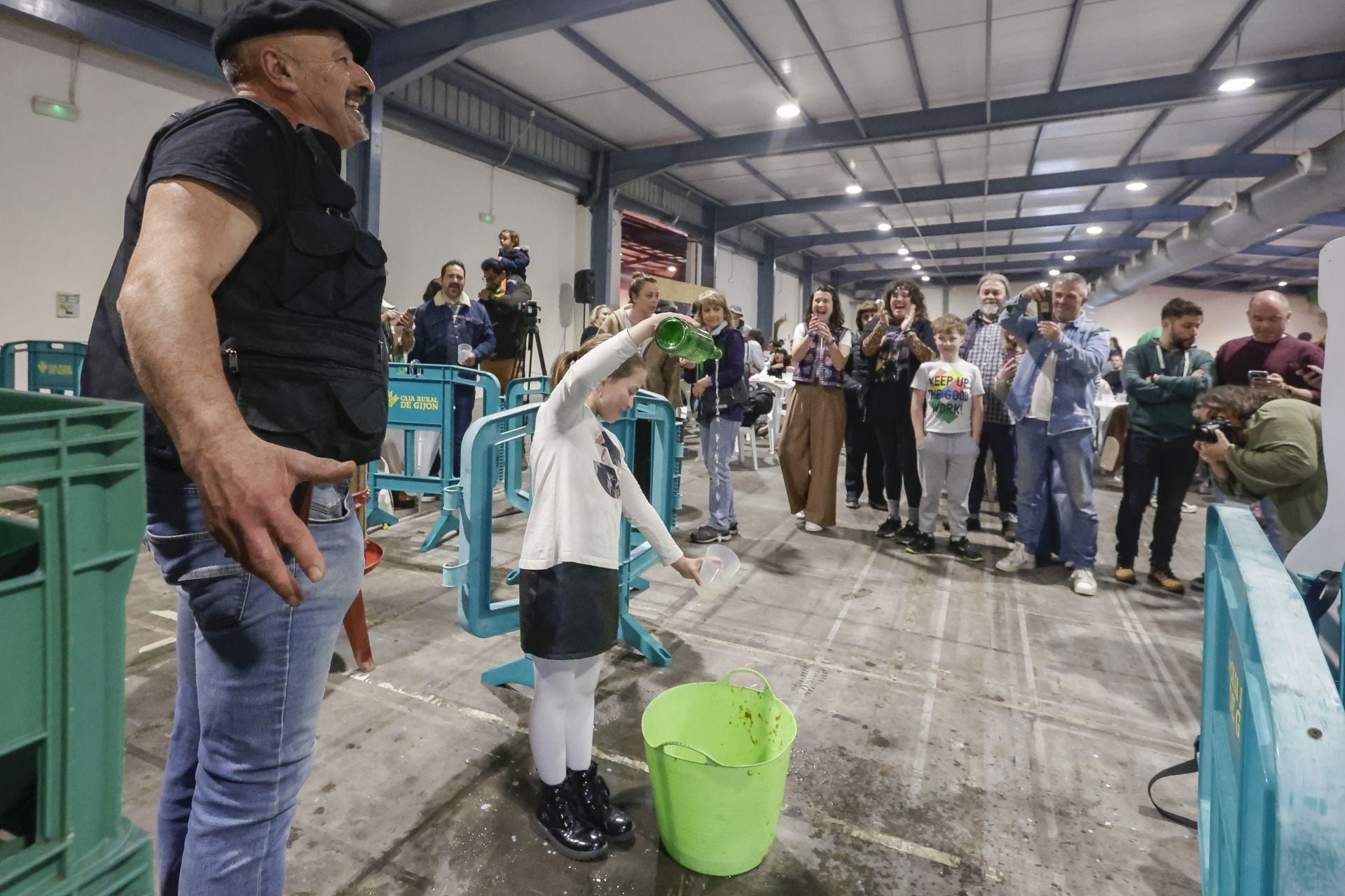 Sábado de Semana Santa, entre Primer Sidre y Fiesta de la Cerveza