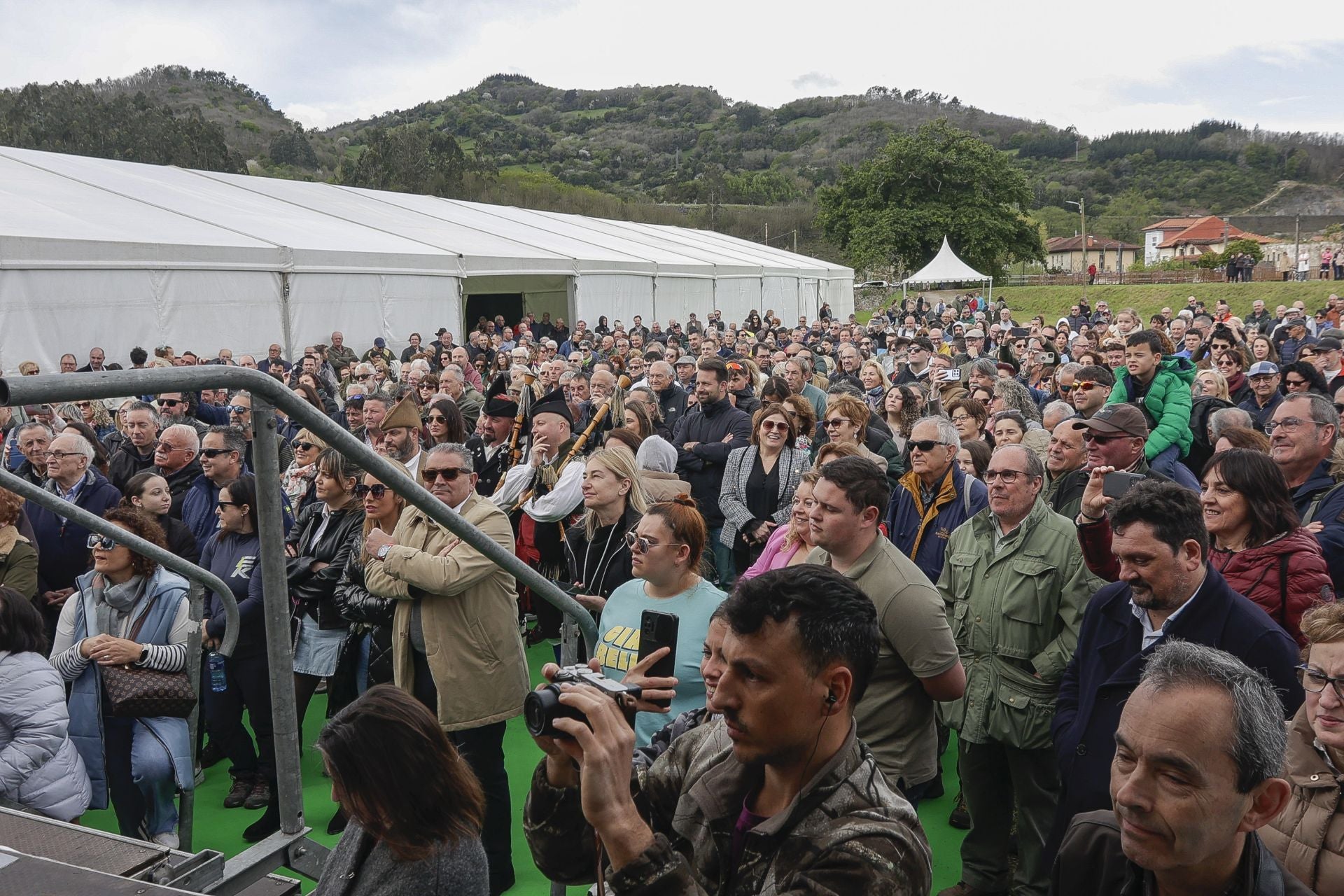 Así ha sido la emocionante subasta del Campanu de Asturias