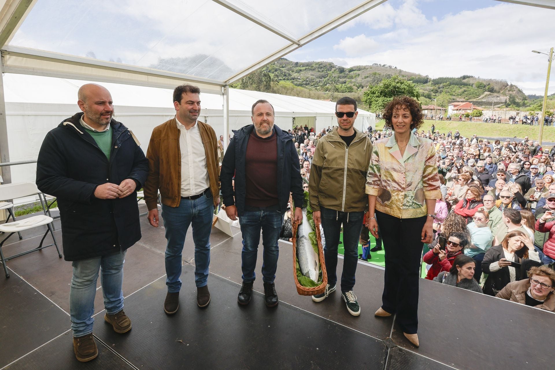 Así ha sido la emocionante subasta del Campanu de Asturias