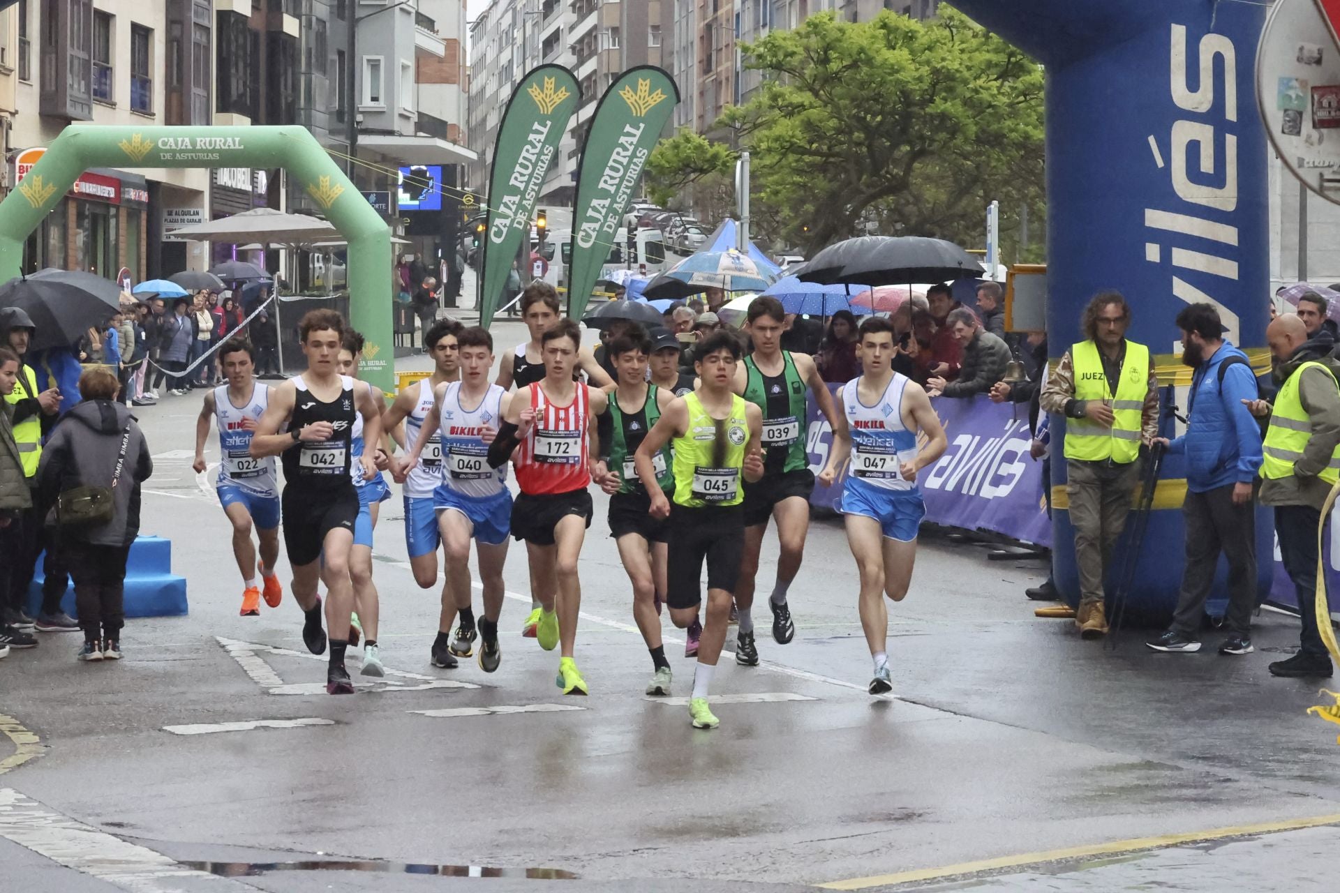 La Milla Urbana de Avilés vence a la lluvia