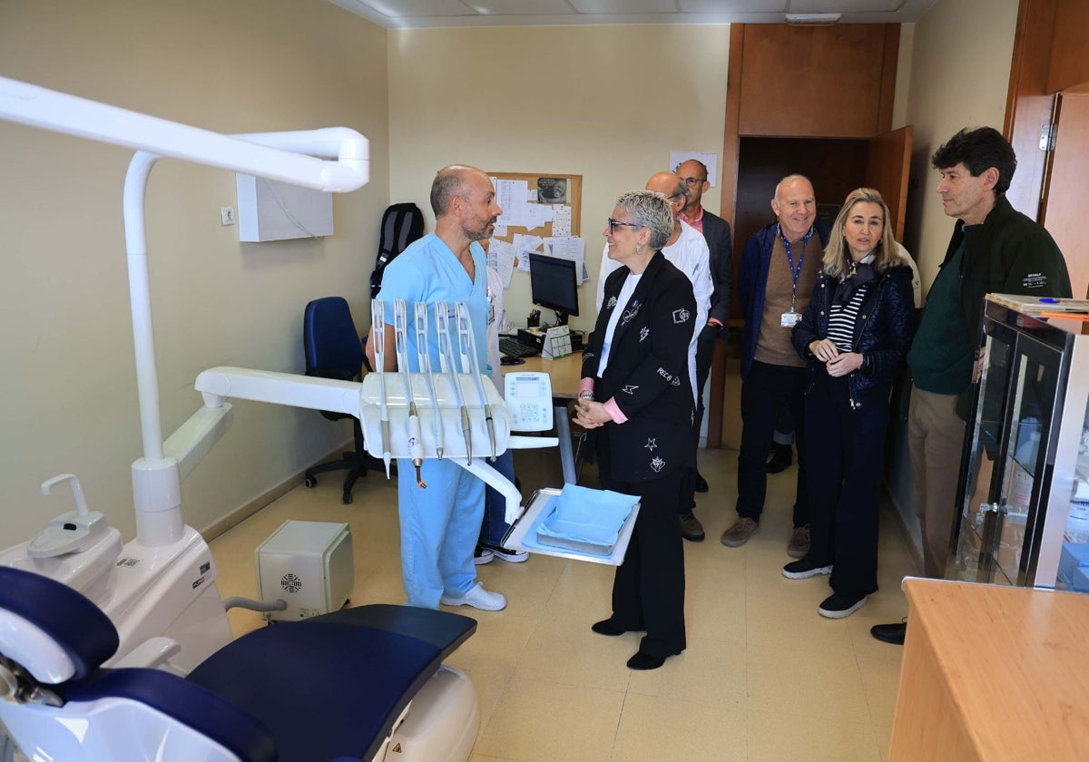 Salud amplía la mejora del servicio de salud bucodental a Pumarín y El Cristo, en Oviedo