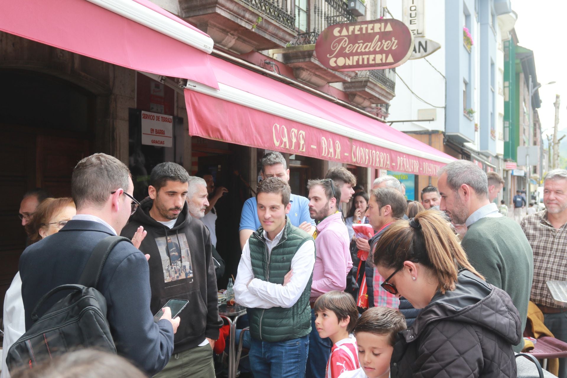 Primer encuentro de aficionados del Sporting de Gijón en Cangas de Onís