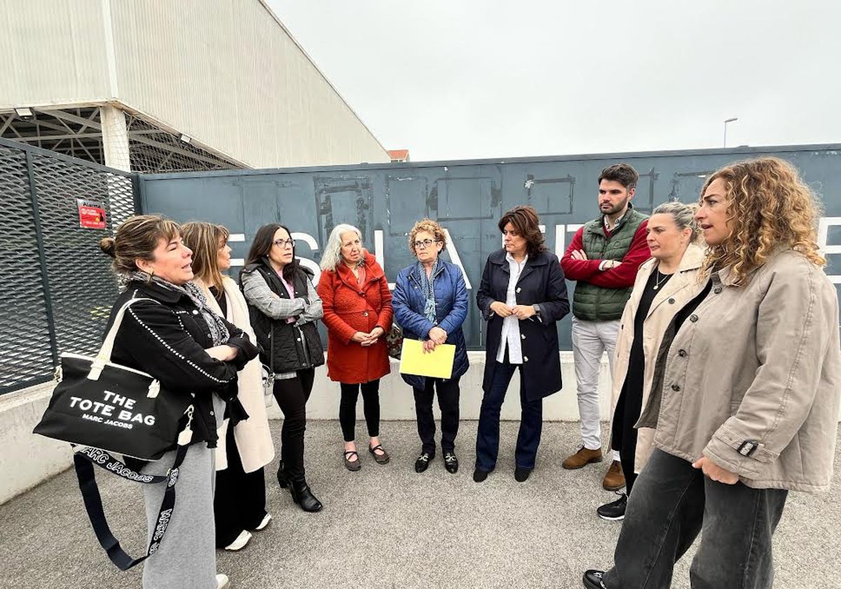 El PP y los padres de alumnos critican el estado del IES La Fresneda y Educación defiende su gestión
