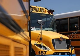 La matriz de ALSA vende sus autobuses escolares de EEUU por 535 millones para hacer crecer a la española
