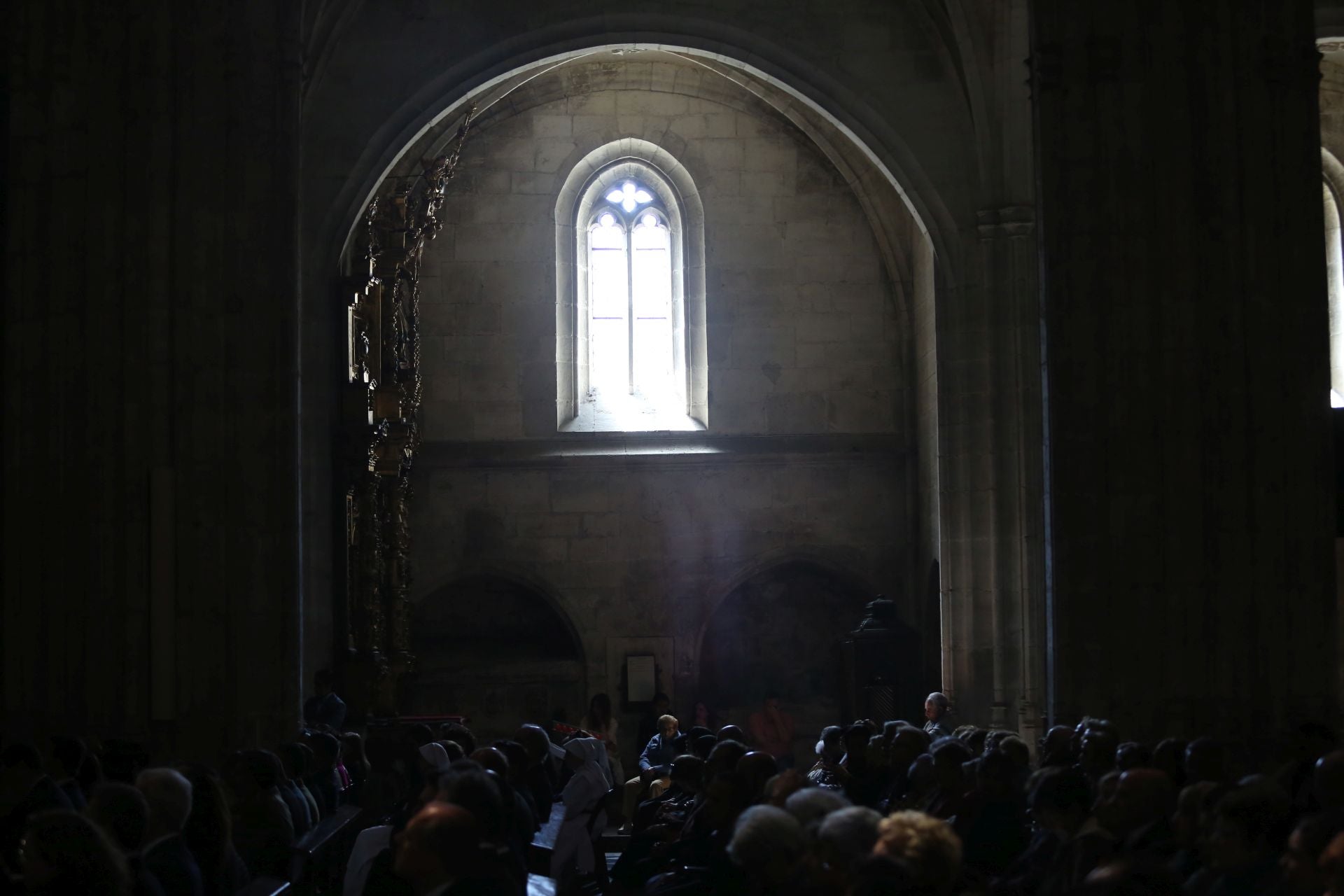Asturias reza por el Papa Francisco: así ha sido el emotivo funeral en la Catedral de Oviedo