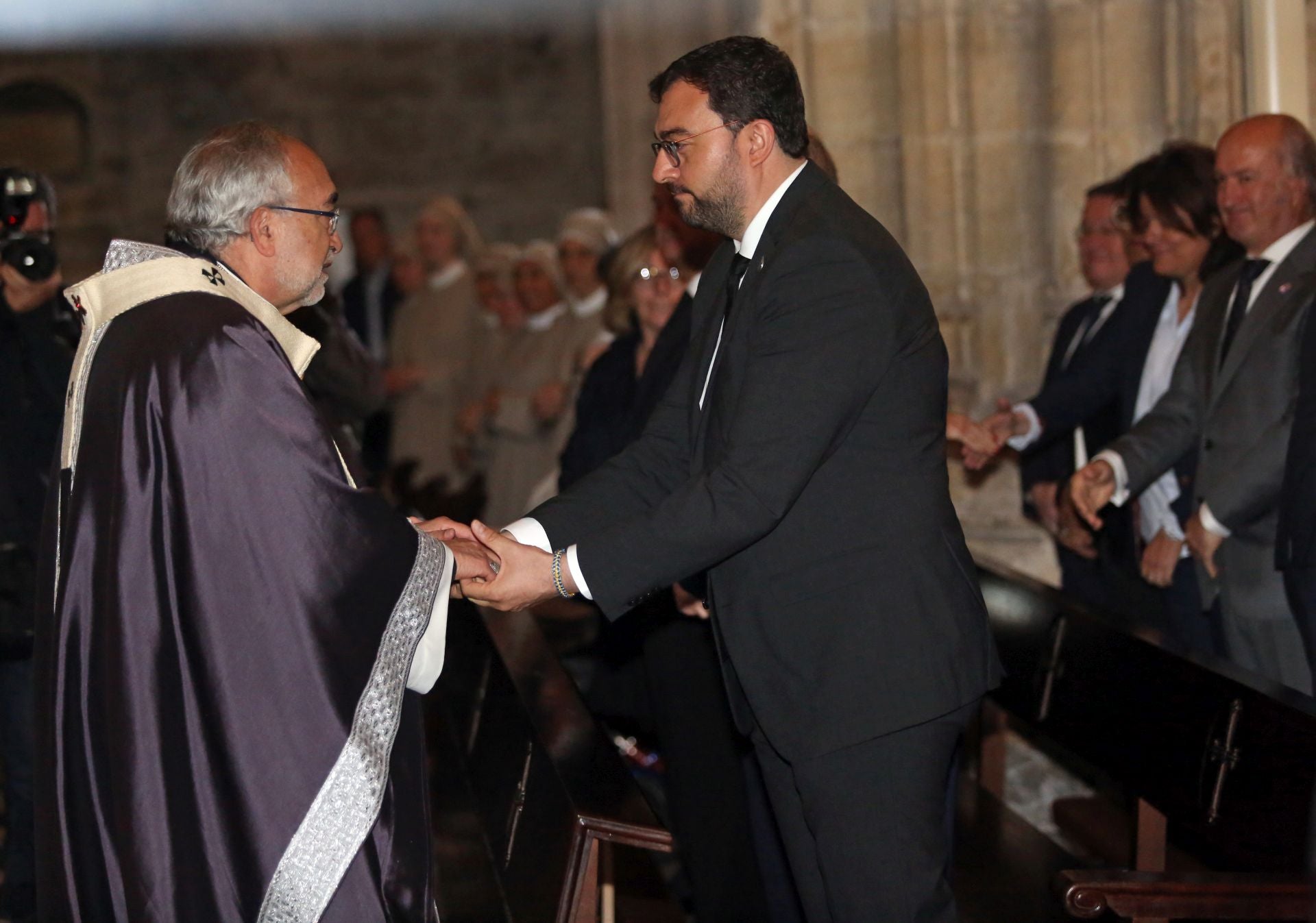 Asturias reza por el Papa Francisco: así ha sido el emotivo funeral en la Catedral de Oviedo
